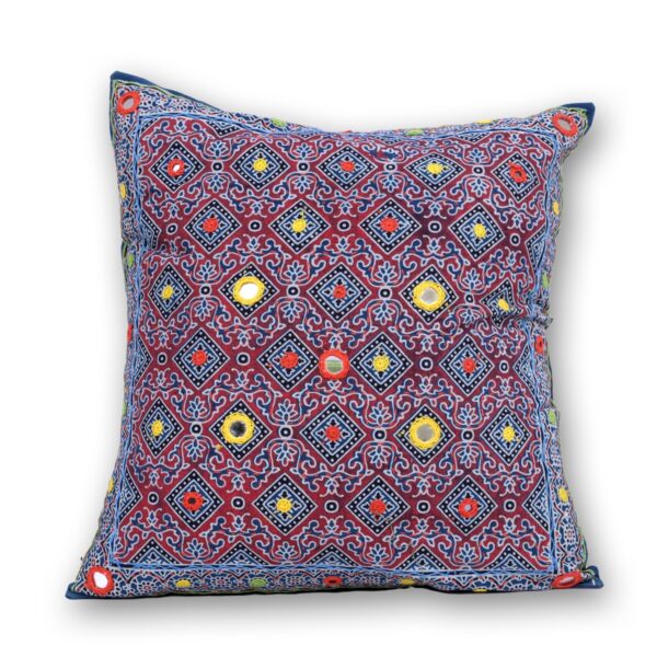 Embroidery cushion - Image 6