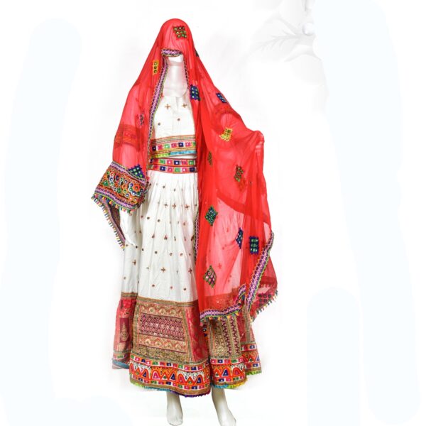 suits embroidery - Image 9